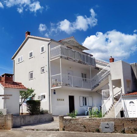 Apartment Jadro Supetar Exteriér fotografie